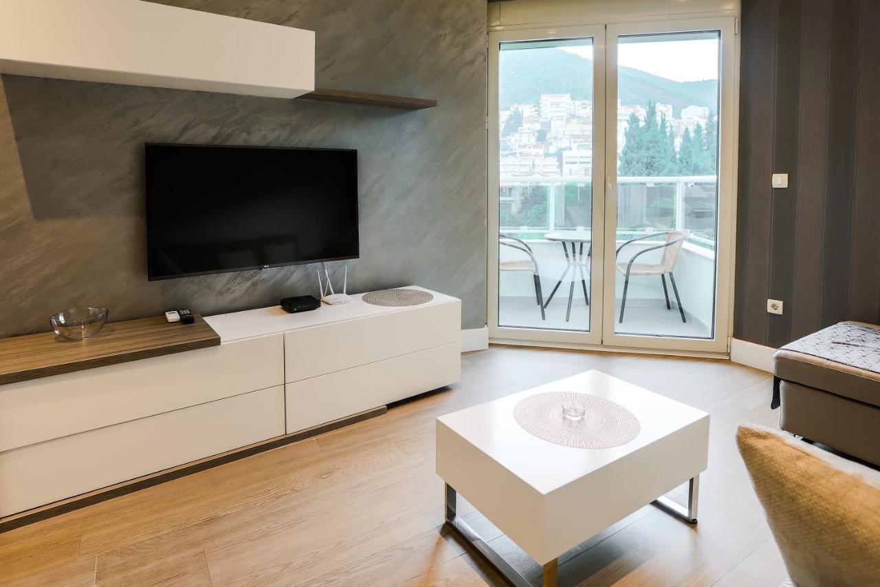 City Montesun Apartments Будва Екстер'єр фото
