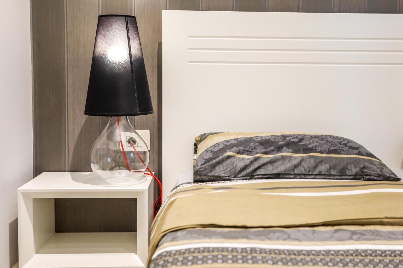 City Montesun Apartments Будва Екстер'єр фото