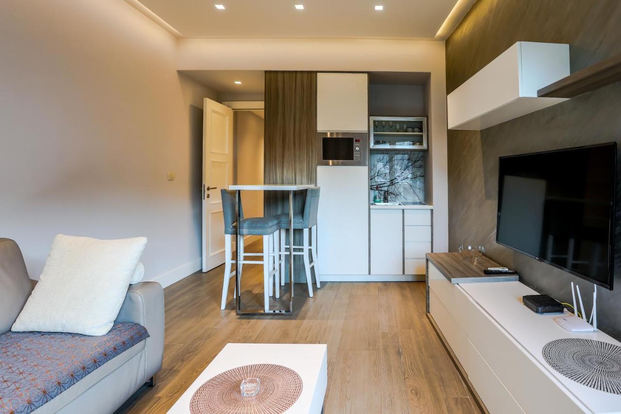 City Montesun Apartments Будва Екстер'єр фото