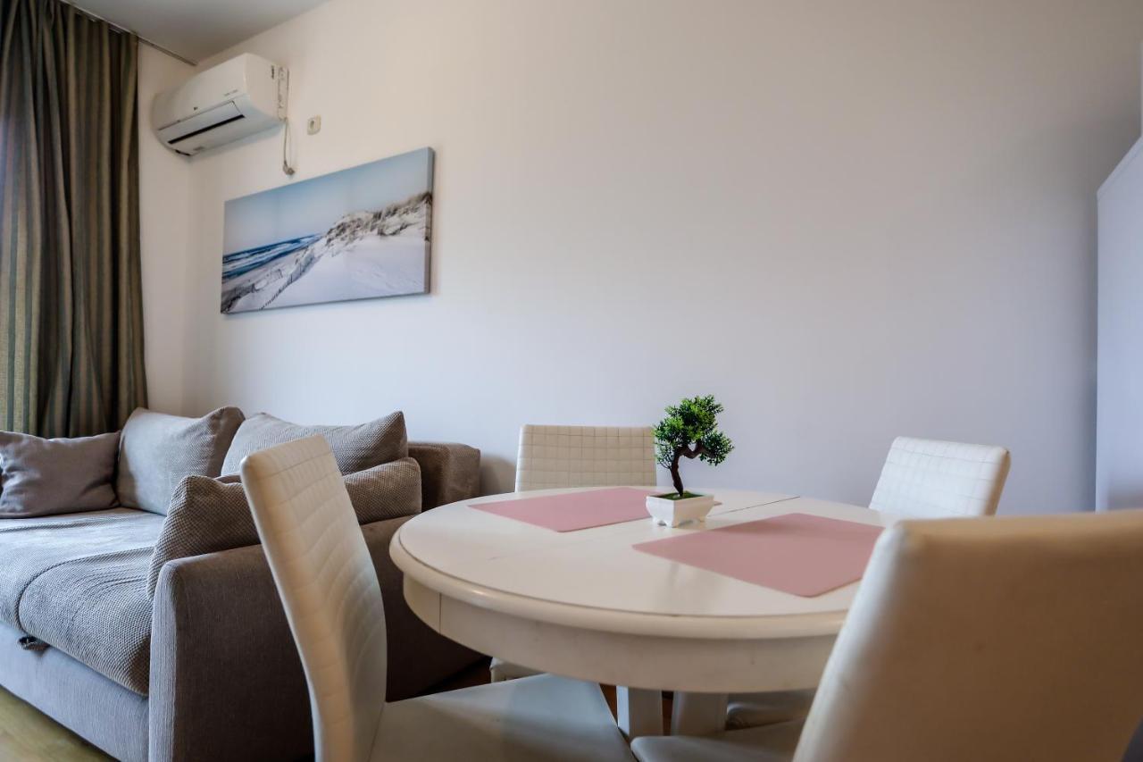 City Montesun Apartments Будва Екстер'єр фото