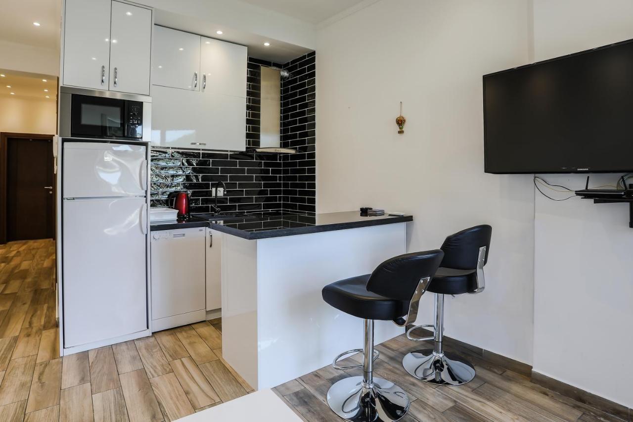 City Montesun Apartments Будва Екстер'єр фото